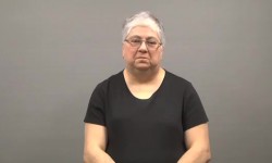 Comcast Offers Bid for Time Warner