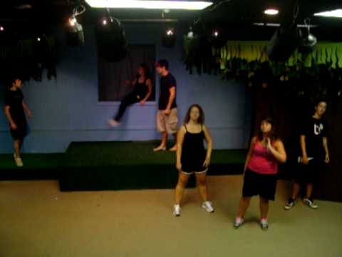 DEAF Dancers.-This Club Can’t Handle Me Right Now-.mov