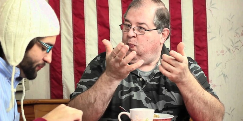 Social gas and Google Plus hangouts? Dine & Sign episode 25