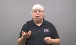 Obama Signs Order to Reduce Emissions